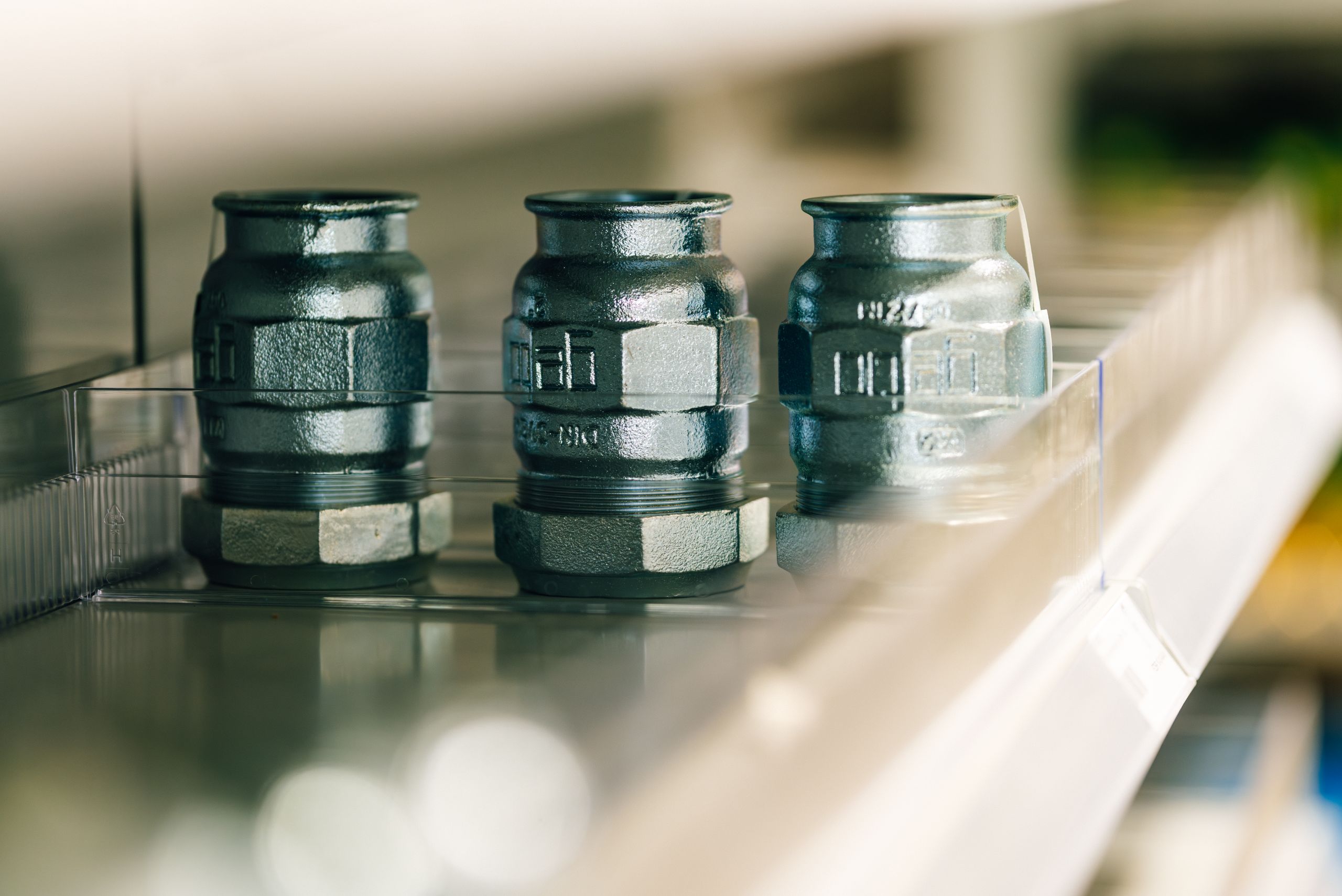 IMPEX Großhandel, Fachzentrum und Logistik, Ersatzteile und Rohninstallationen für Installateure