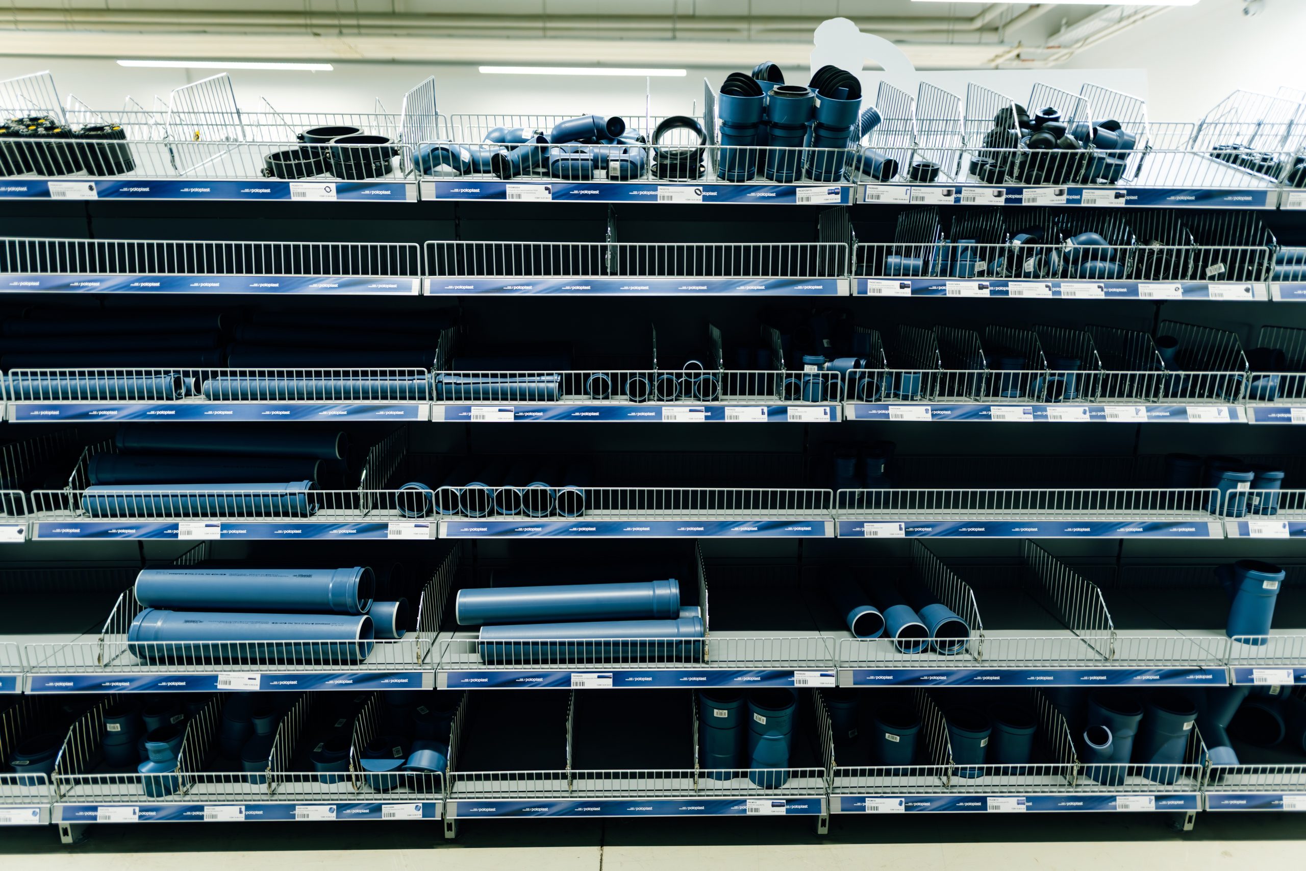 IMPEX Großhandel, Fachzentrum und Logistik, Ersatzteile und Rohninstallationen für Installateure